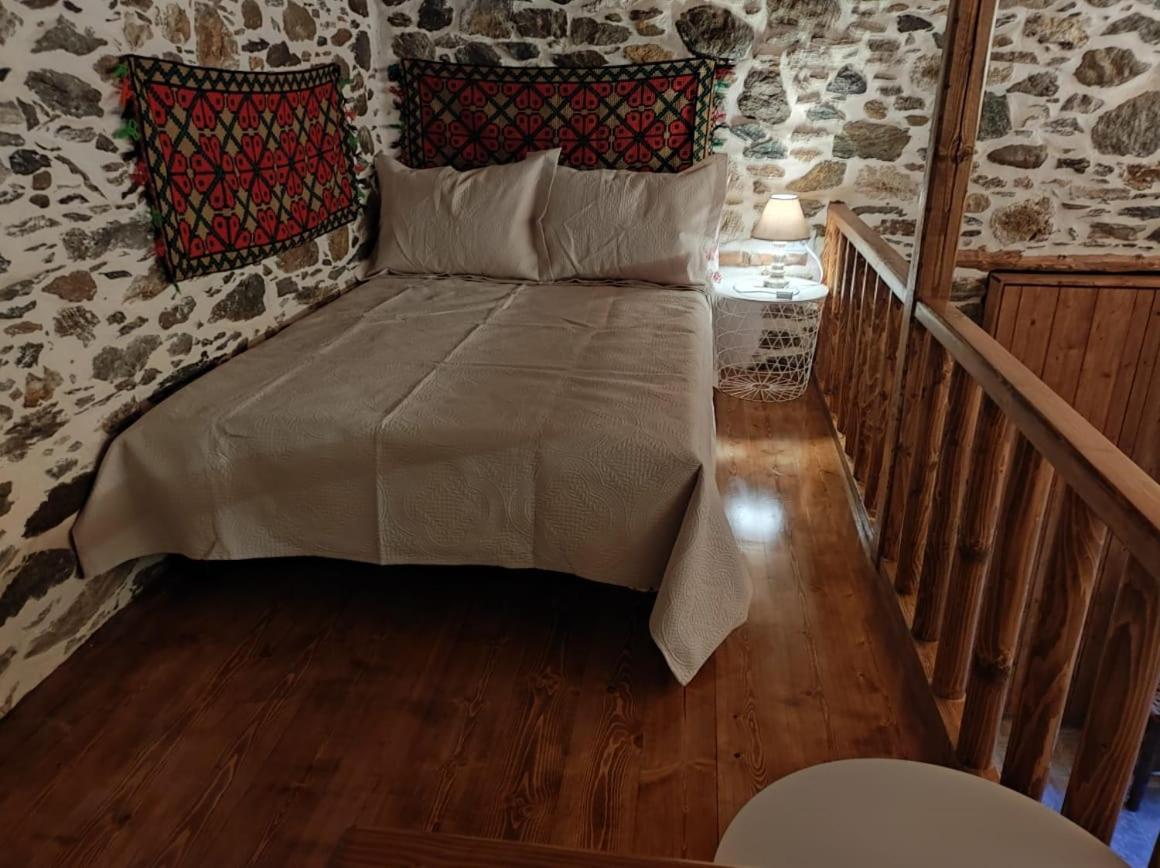 Πέτροκτιστο Σπίτι. Stone House Villa Karystos  Exteriör bild