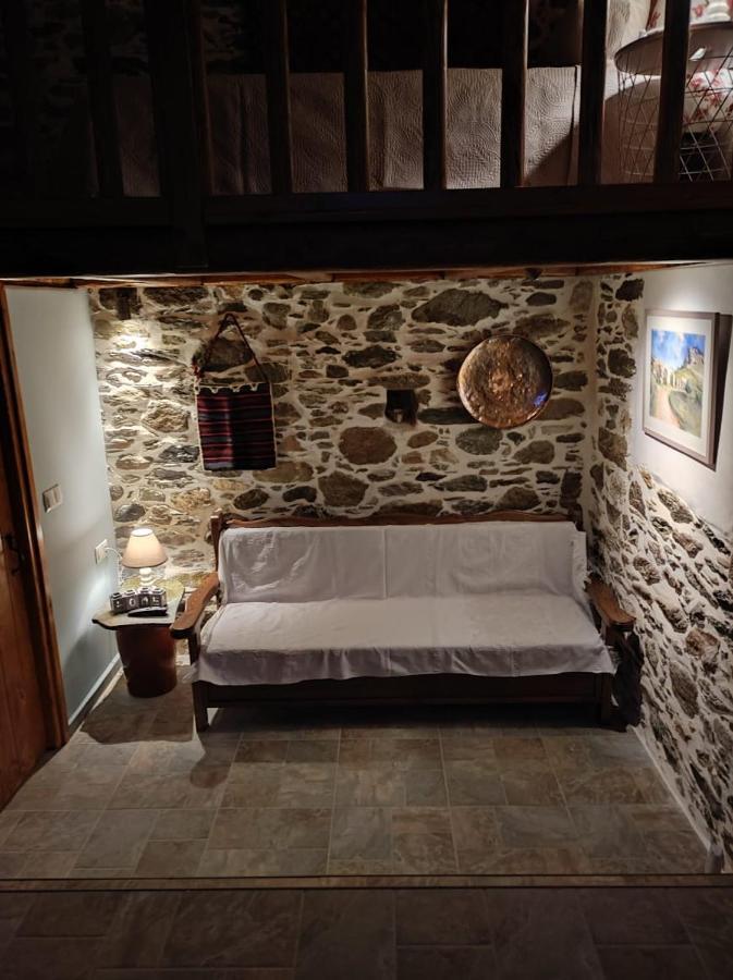 Πέτροκτιστο Σπίτι. Stone House Villa Karystos  Exteriör bild